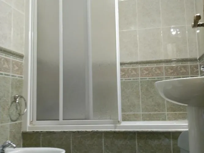 Hotel Pico Sacro Ii 2*